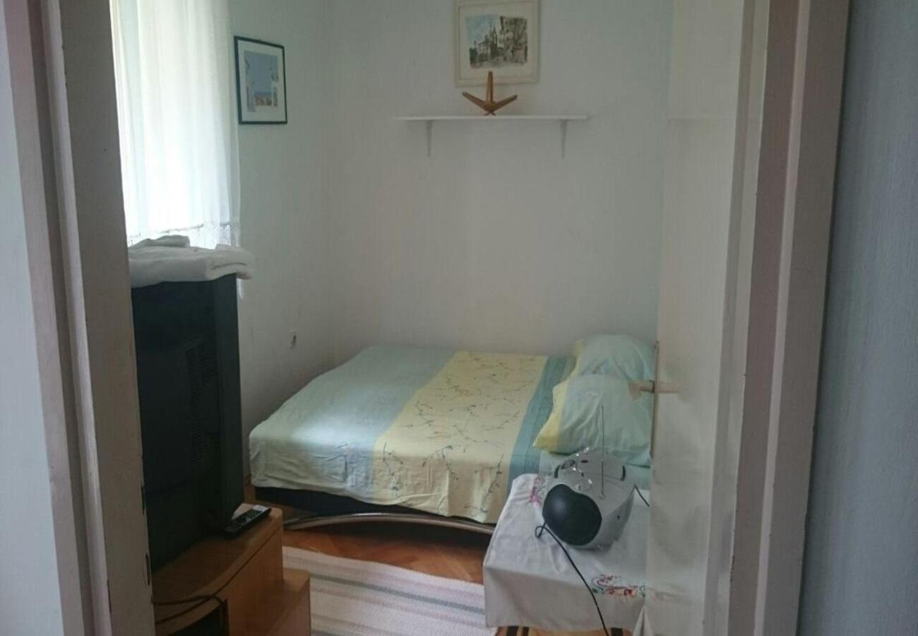 Apartment Dari ロヴラン エクステリア 写真